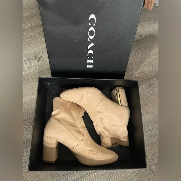 Coach margot suede bootie - Picture 2 of 13